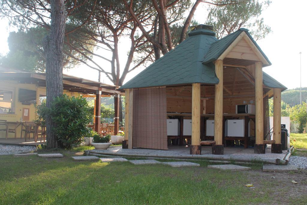 Camping Dolce Sole Marina di Massa Dış mekan fotoğraf
